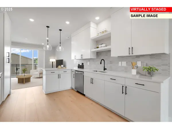 18620 SW SOLITUDE ST, Beaverton, OR 97007