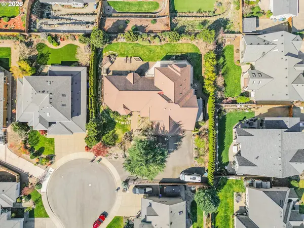 5918 CRYSTAL CT SE, Salem, OR 97306