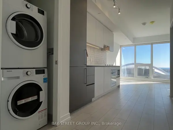 55 Mercer ST #2515, Toronto C01, ON M5V 0W4