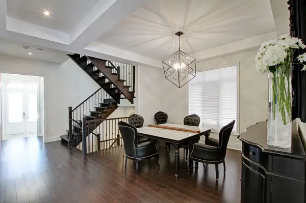 3140 Daniel WAY, Oakville, ON L6H 0V1