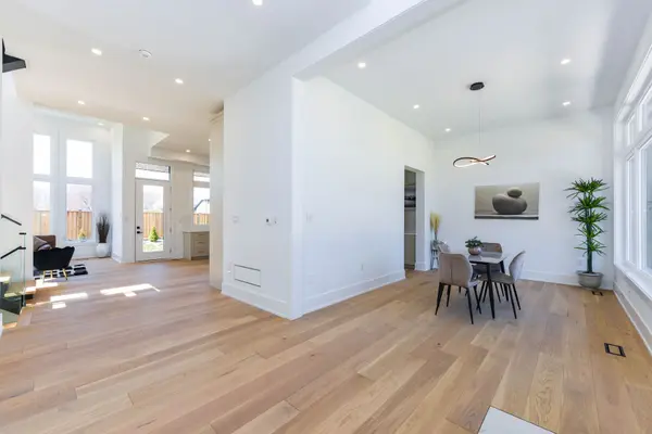 310 Tuck DR, Burlington, ON L7L 2R1