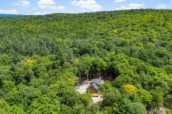 743 Lakewoods DR, Madawaska Valley, ON K0J 1B0