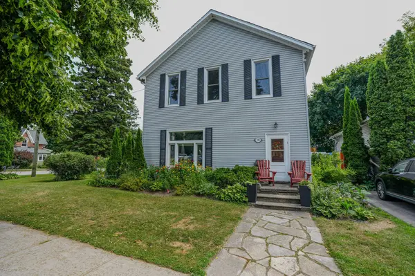 103 Bruce ST S, Blue Mountains, ON N0H 2P0