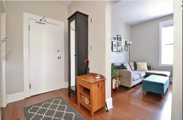 157 Drummond ST #2, Glebe - Ottawa East And Area, ON K1S 1K1