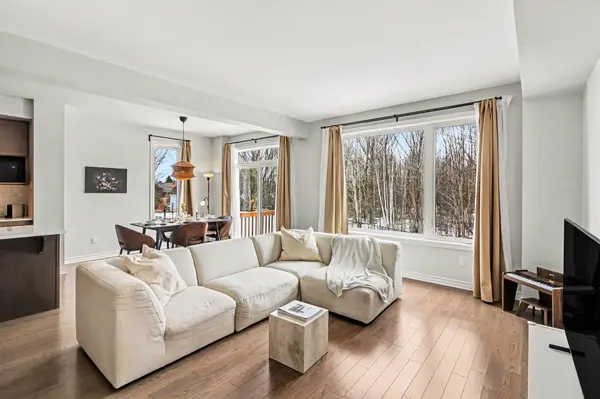 14 Academie ST, Russell, ON K0A 1W0