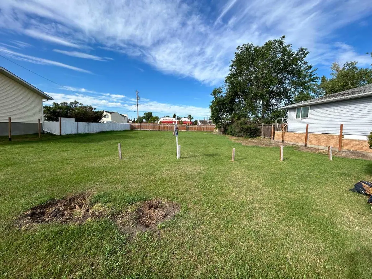 217 5 ST, Beiseker, AB T0M0G0