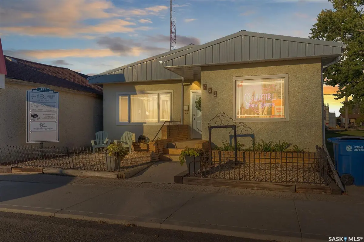 122 Central AVENUE, Montmartre, SK S0G 3M0