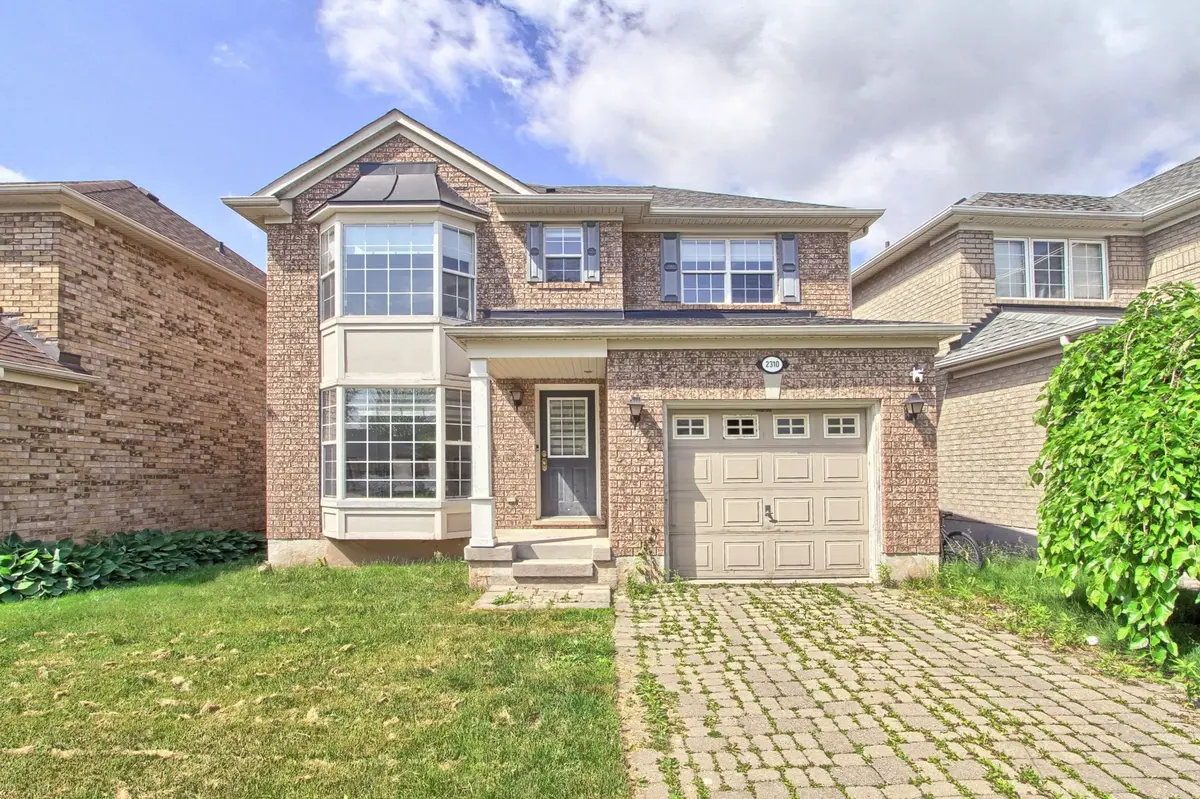 2310 Grand Oak TRL, Oakville, ON L6M 4X2