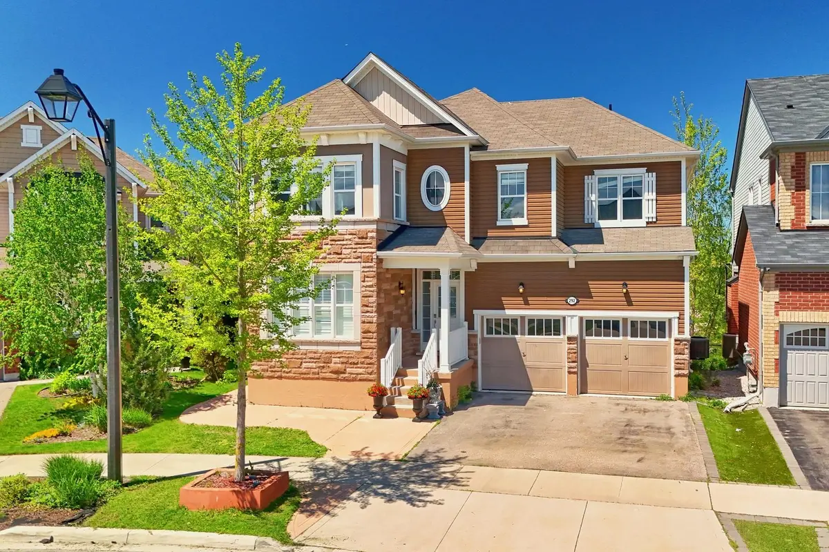 292 Falling Green CRES, Kitchener, ON N2R 0E9