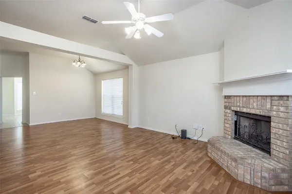 3511 Austin Street, Gainesville, TX 76240