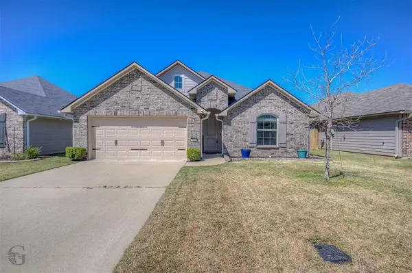 4012 False River Drive, Bossier City, LA 71111