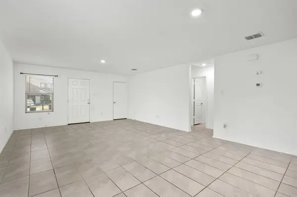 14037 Haggerston Drive, Pilot Point, TX 76258