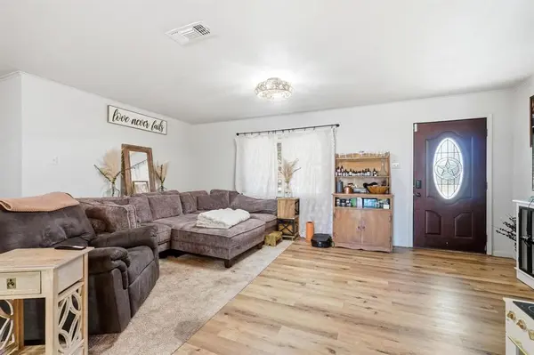 1306 Westhill Lane, Coleman, TX 76834