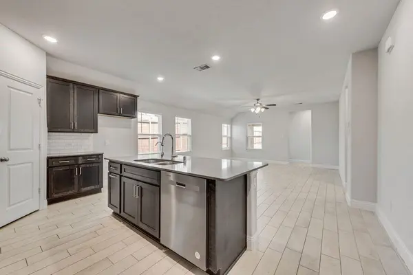 512 Tartane Drive, Anna, TX 75409