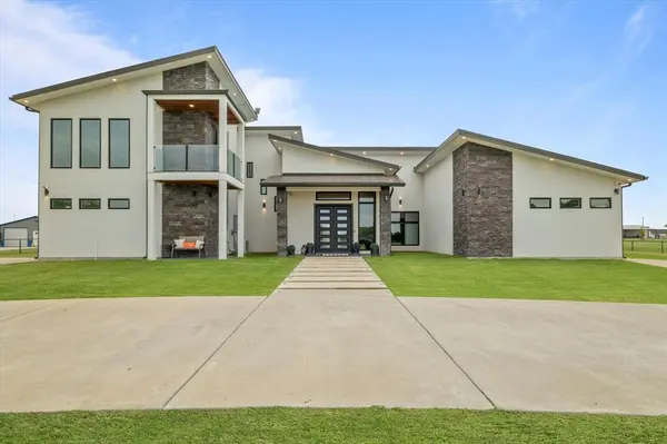 1595 Bledsoe Road, Gunter, TX 75058