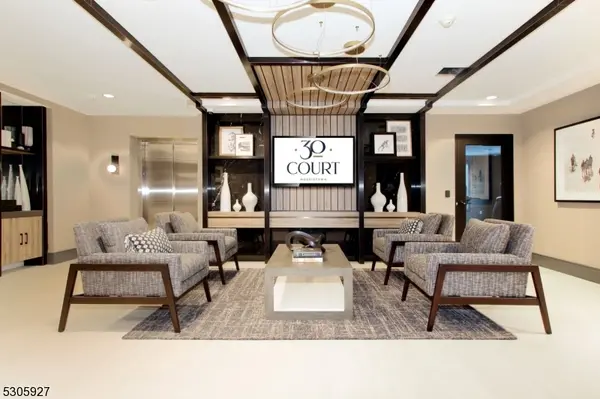 30 Court St  B209 #58, Morristown Town, NJ 07960