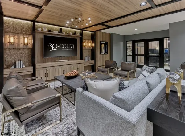 30 Court St  B209 #58, Morristown Town, NJ 07960