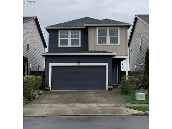 888 BEN BROWN LN, Woodburn, OR 97071