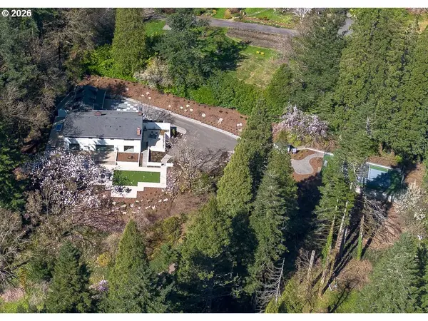 4855 SW HEWETT BLVD, Portland, OR 97221