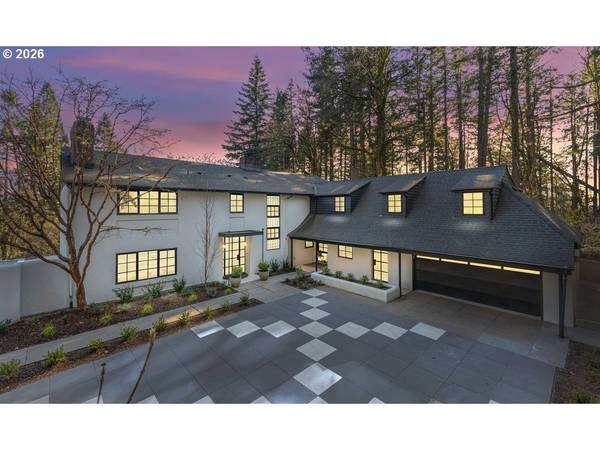 4855 SW HEWETT BLVD, Portland, OR 97221