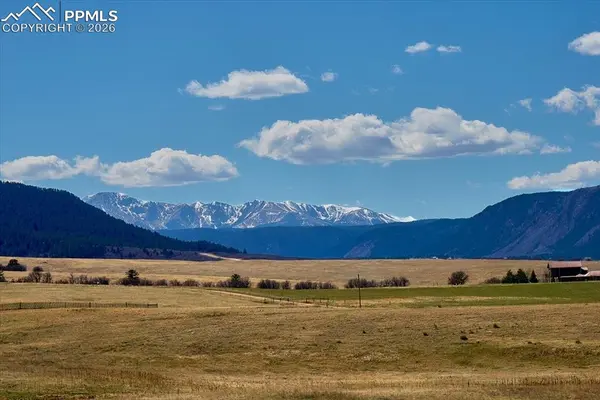 12720 Mesa View RD, Larkspur, CO 80118