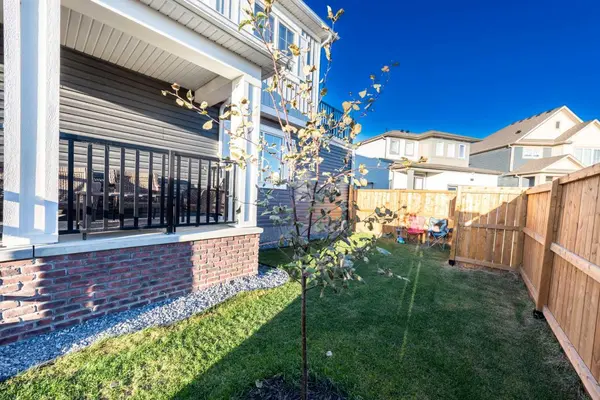 7 Cityline Heath NE, Calgary, AB T3N 2H6