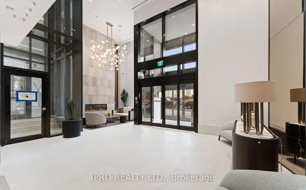 2020 Bathurst ST #919, Toronto C03, ON M5P 0A6