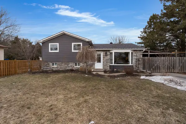 213 Centre ST, Essa, ON L0M 1B0