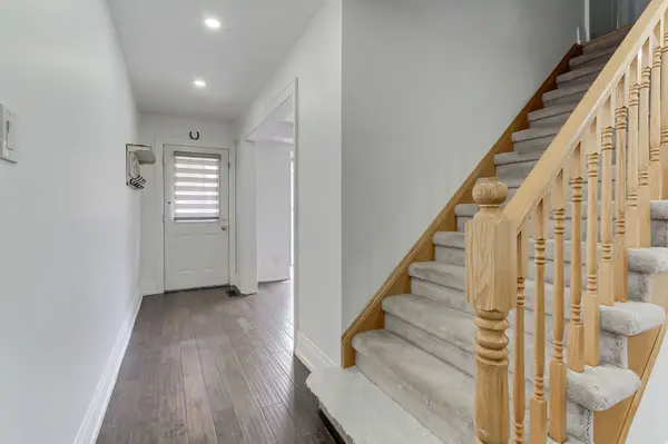 2310 Grand Oak TRL, Oakville, ON L6M 4X2