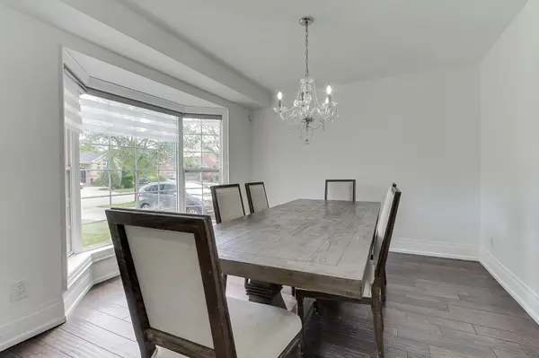 2310 Grand Oak TRL, Oakville, ON L6M 4X2