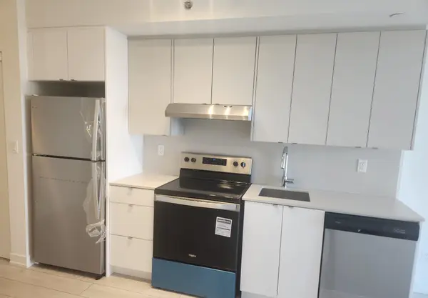 3200 Dakota Common N/A #B304, Burlington, ON L7M 2A7