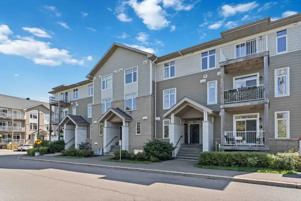 289 Everest Private #B, Elmvale Acres And Area, ON K1G 4E3