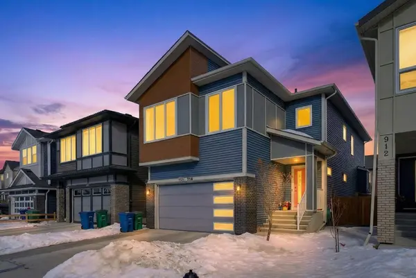 908 Midtown AVE SW, Airdrie, AB T4B 4V8