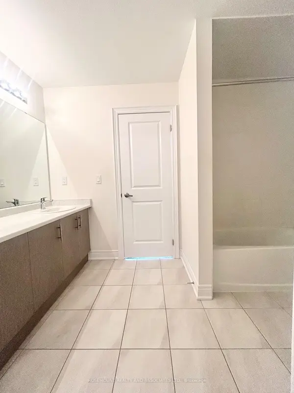 93 Wamsley CRES, Clarington, ON L1B 1G9