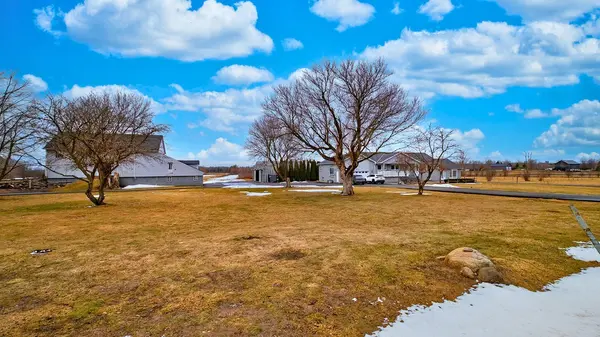 24518 Mccowan RD, Georgina, ON L0E 1R0