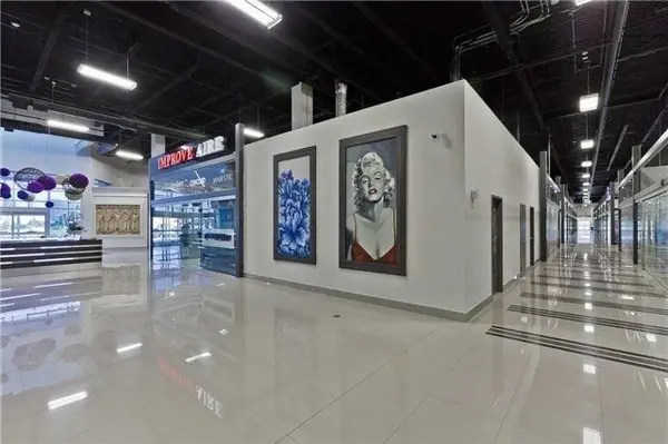 7250 Keele ST #49, Vaughan, ON L4K 1Z8