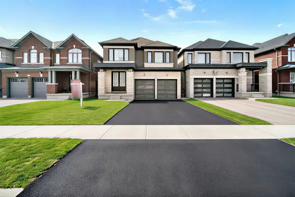 37 Corley ST, Kawartha Lakes, ON K9V 6C2