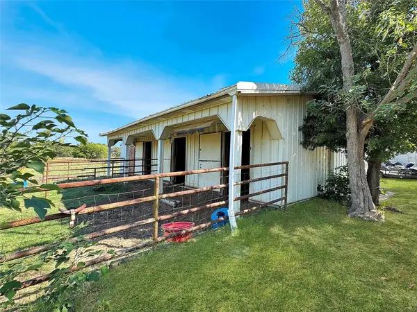 5167 Rock Hill Road, Aubrey, TX 76227