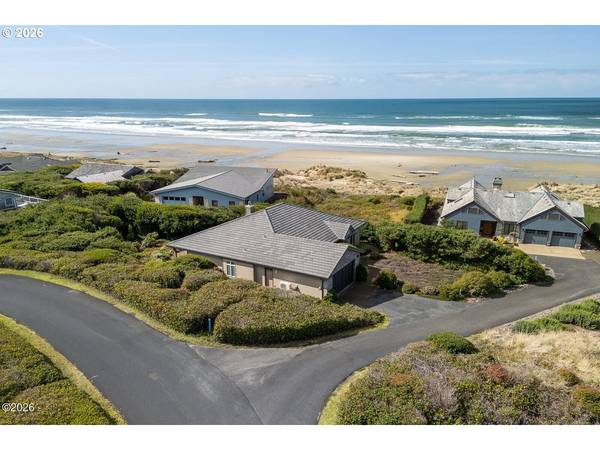 4271 NW HIDDEN LAKE LOOP, Waldport, OR 97394