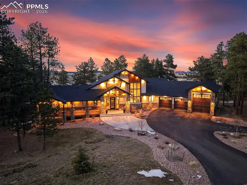 19125 Hilltop Pines PATH, Monument, CO 80132