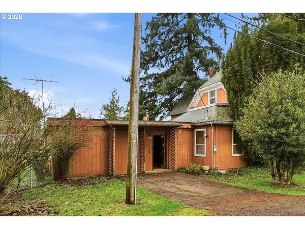 130 C ST, Scotts Mills, OR 97375