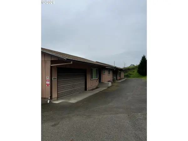1804 NE TODD ST, Roseburg, OR 97470