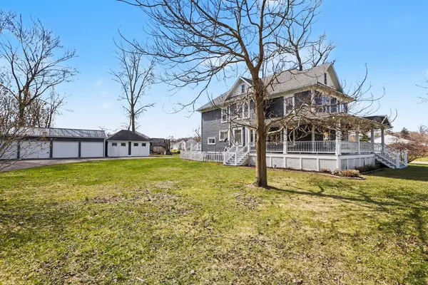 7884 Red Arrow HWY, Watervliet Twp, MI 49098