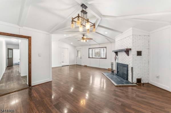 28 Butler St, Clifton City, NJ 07011