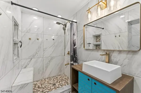 28 Butler St, Clifton City, NJ 07011