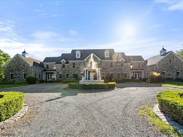 406 Caruso Ct, Branchburg Twp., NJ 08853