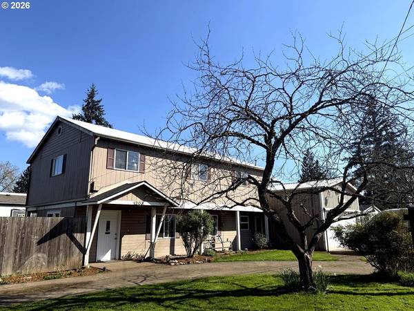 1203 OAK ST, Amity, OR 97101