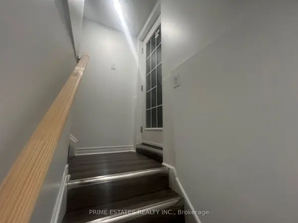 331 Bluejay CRES, Oshawa, ON L1G 6X4