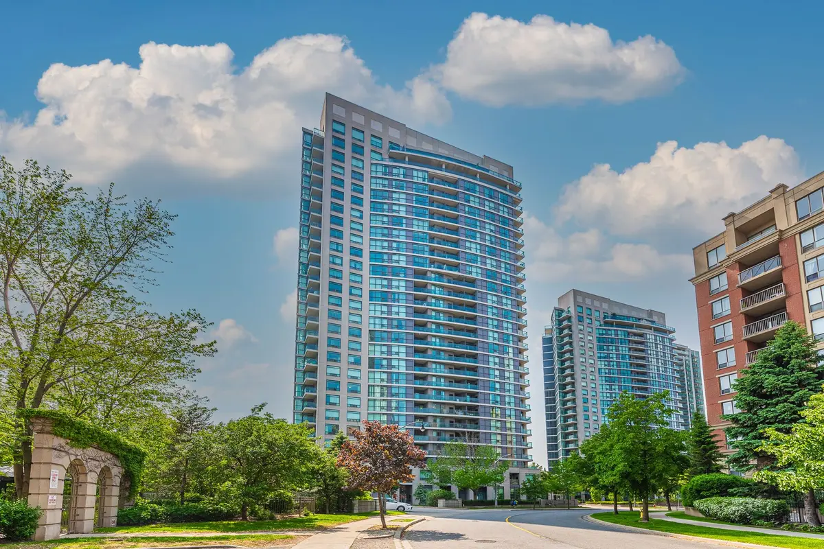 30 Harrison Garden BLVD #1106, Toronto C14, ON M2N 7A9