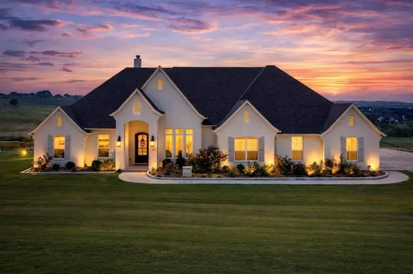 153 Overlook Drive, Aledo, TX 76008